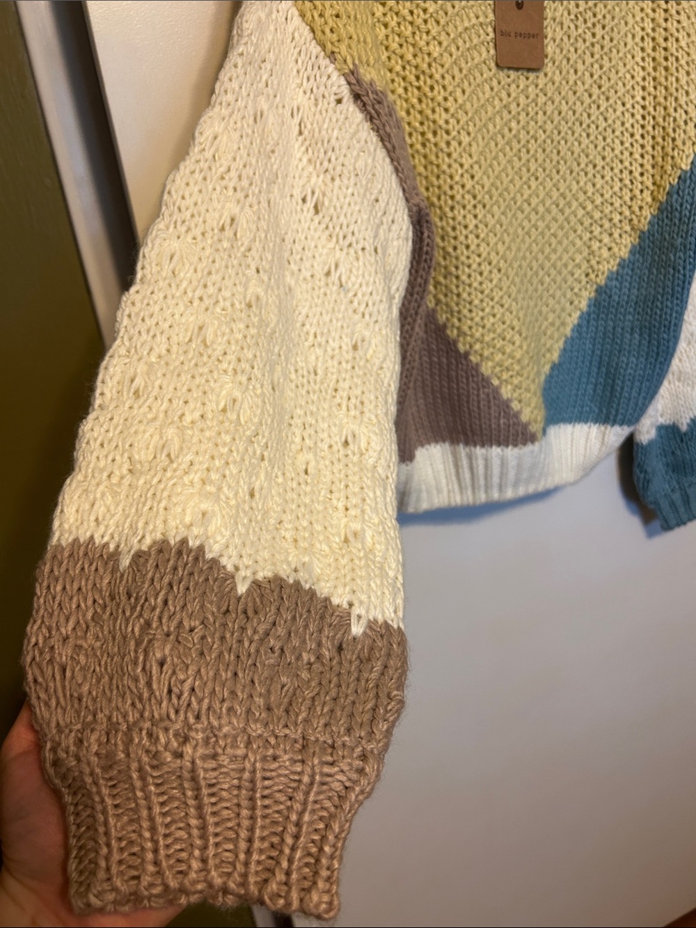 NWT Colorblock Sweater - Picture 3 of 4